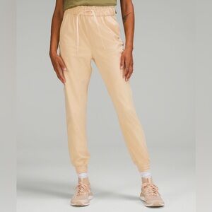 Lululemon Stretch High Rise Jogger Full Length Prosecco